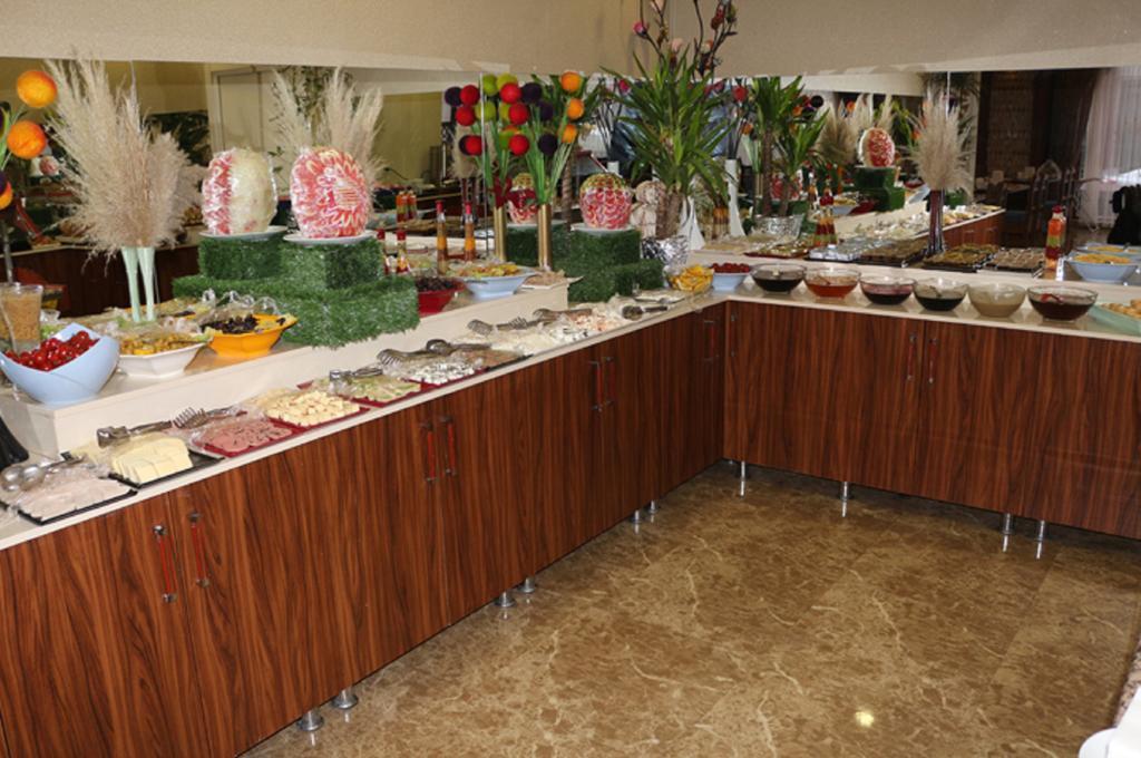 קוניה Mesnevi Hotel מראה חיצוני תמונה