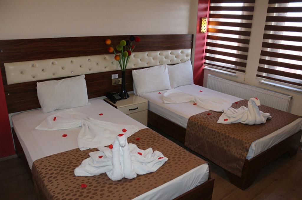 קוניה Mesnevi Hotel מראה חיצוני תמונה